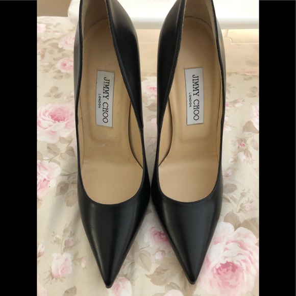 Shoes - Picture 2 of 4